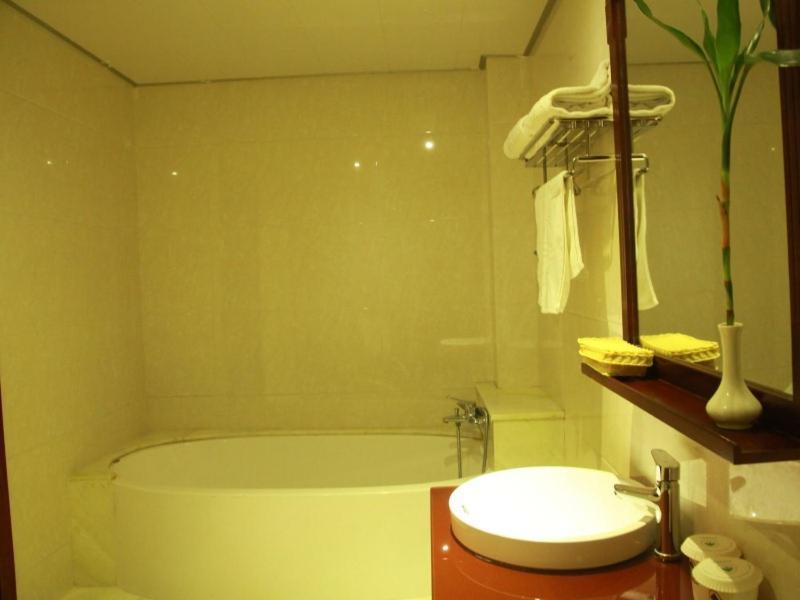 Greentree Inn Zhejiang Taizhou Linhai Passenger Transport Center Lamei Road Business Hotel Exterior photo
